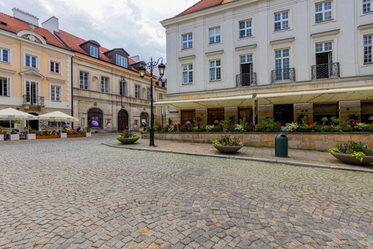 Warsaw New Town Square Apartment For 5 Guests By Noclegi Renters Luaran gambar
